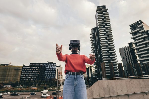 Find the perfect tech wear jacket for your urban lifestyle